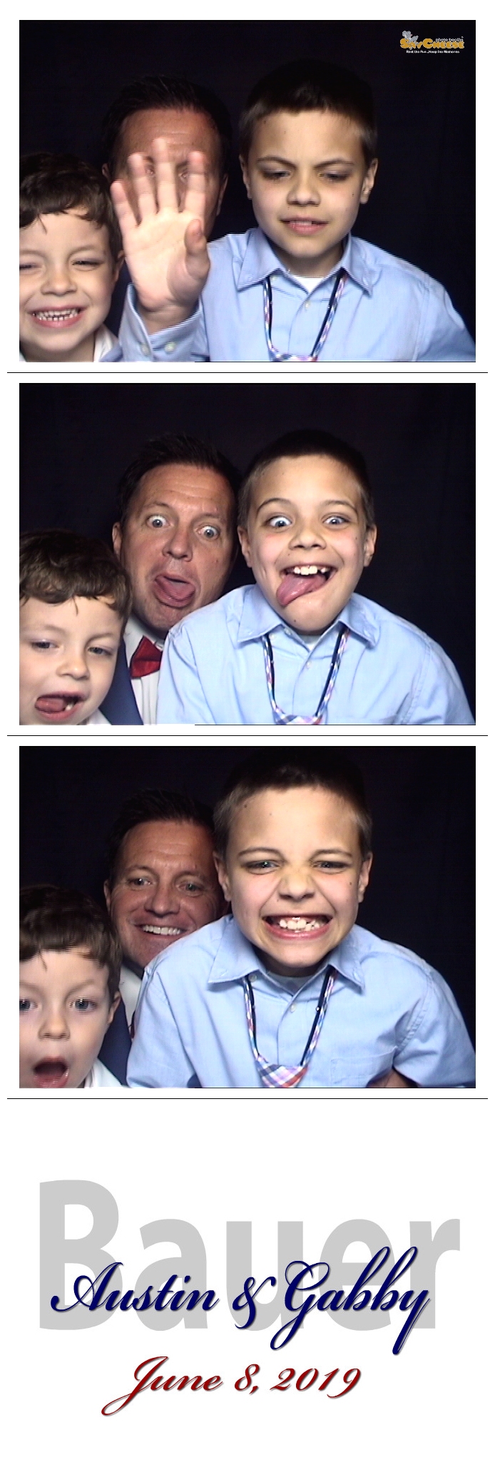 Bauer / Gregory Wedding  | View more photos from the event at gallery.saycheesephotobooth.com/u/SayCheesePhotoBooth/Bauer-Gregory-Wedding